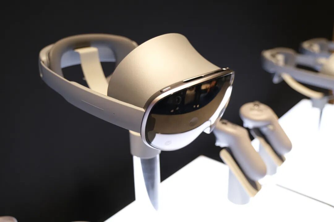 三星 XR 头显首秀,未来半价出售图19