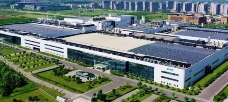 存储材料大厂今日IPO,市值超千亿!图4