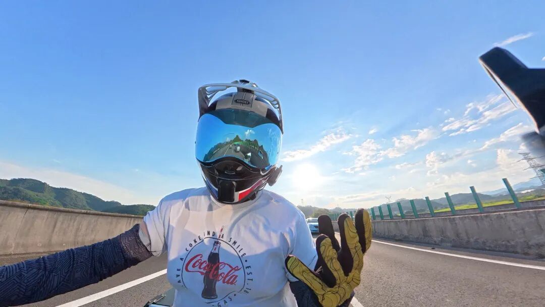 影石Insta360 X4 Air首发评测:2399元起,掀全景相机大众化元年?图9