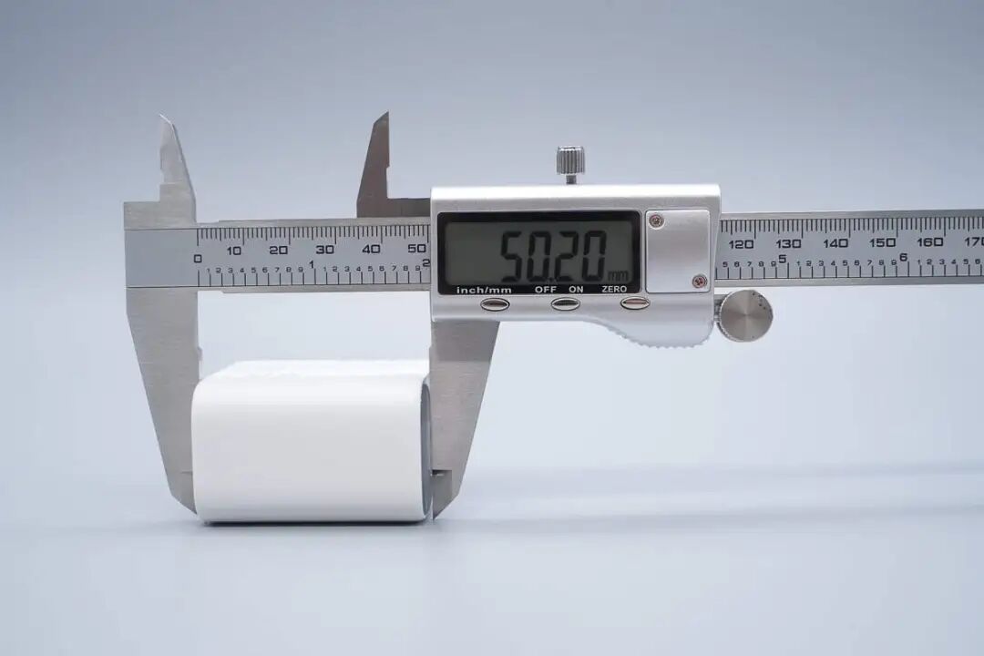 拆解报告:安克70W 3C1A氮化镓快充充电器图5