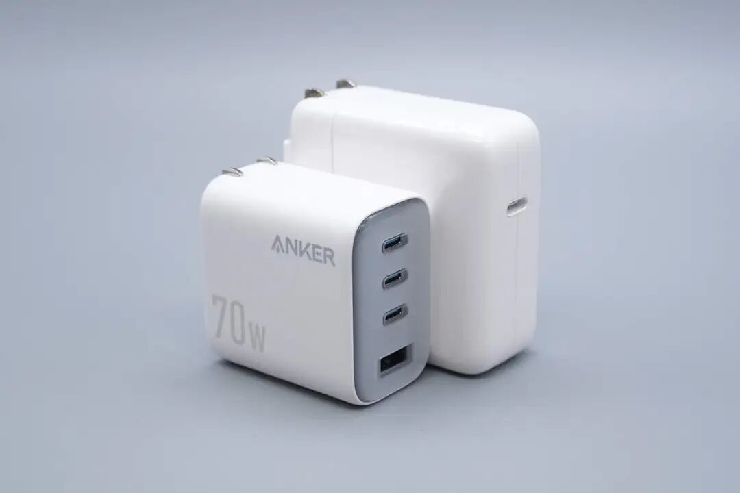 拆解报告:安克70W 3C1A氮化镓快充充电器图8