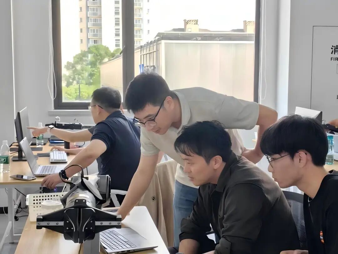 全国高校具身智能师资培训(第二期)将于11月7日-11月9日开班图6