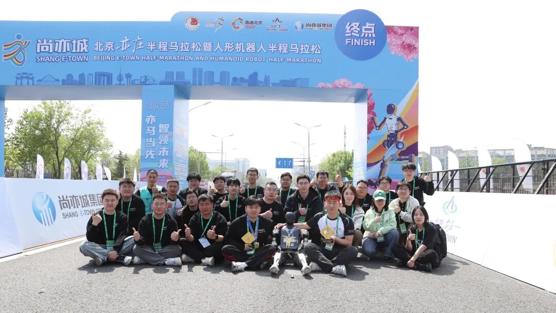 95后清华辍学博士的机器人突围图4