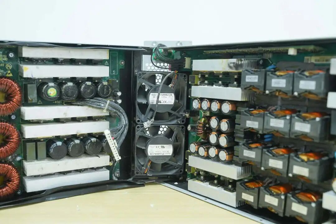 拆解报告:高斯宝电气15kW新能源汽车充电模块图19