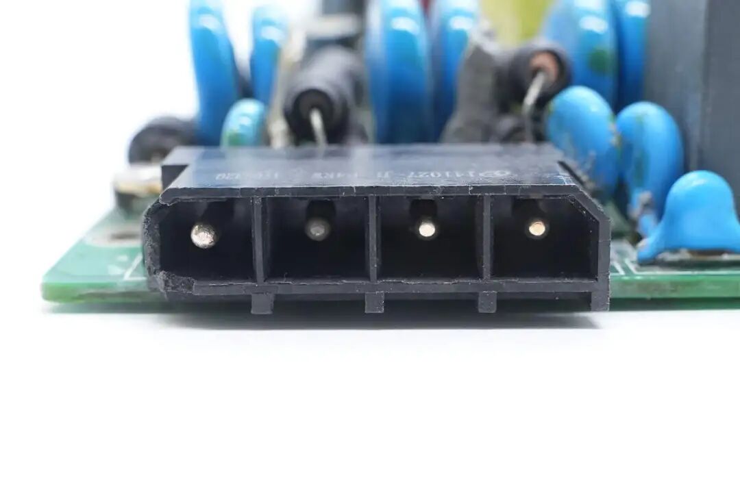 拆解报告:高斯宝电气15kW新能源汽车充电模块图26