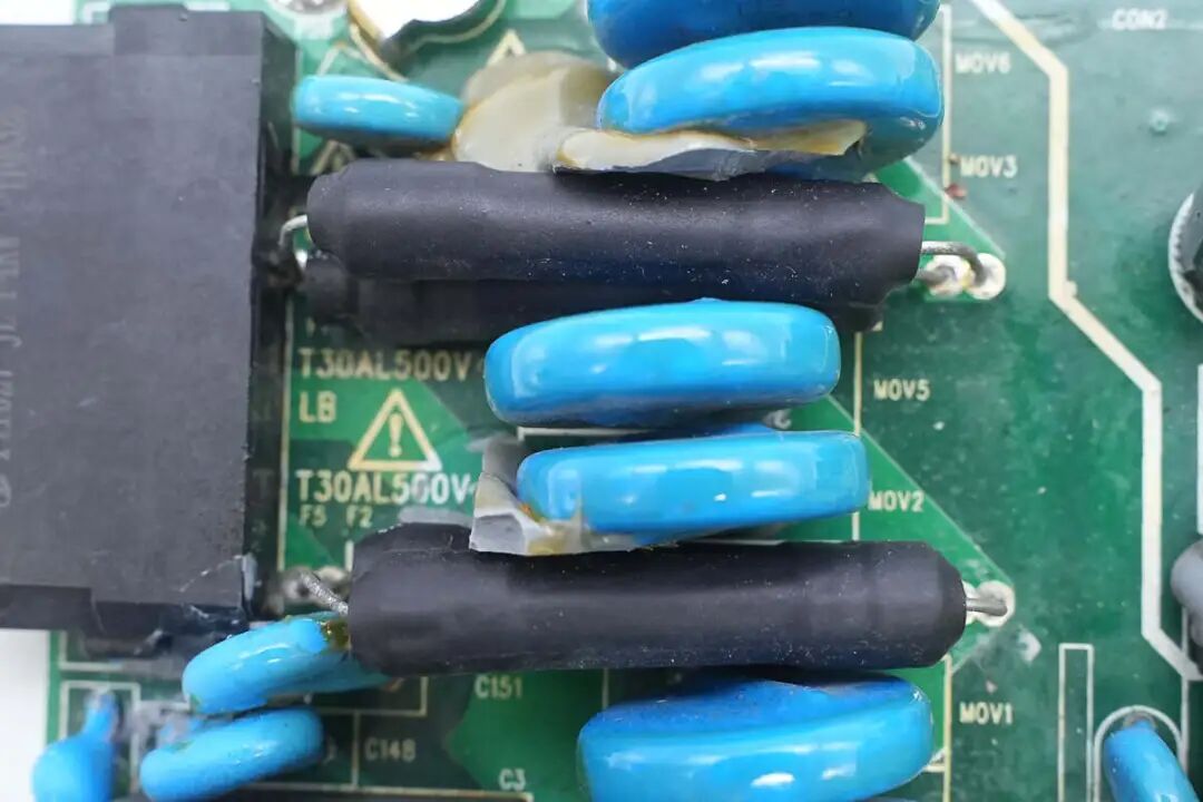 拆解报告:高斯宝电气15kW新能源汽车充电模块图27