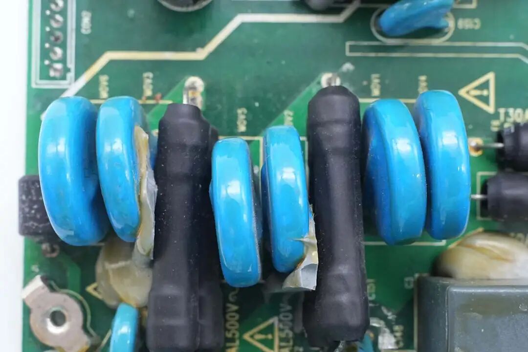 拆解报告:高斯宝电气15kW新能源汽车充电模块图29