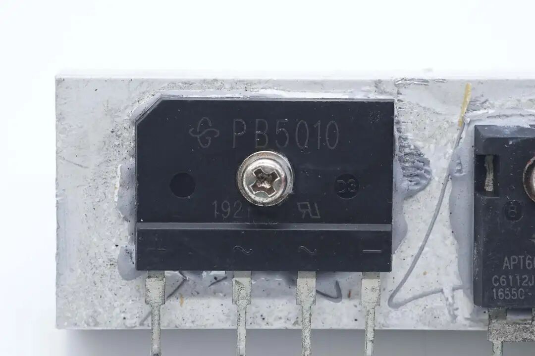 拆解报告:高斯宝电气15kW新能源汽车充电模块图46