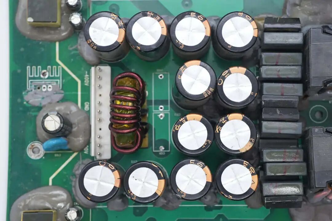 拆解报告:高斯宝电气15kW新能源汽车充电模块图113