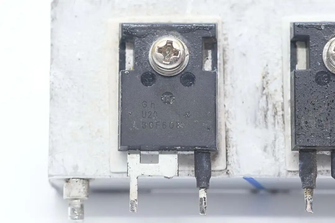 拆解报告:高斯宝电气15kW新能源汽车充电模块图121