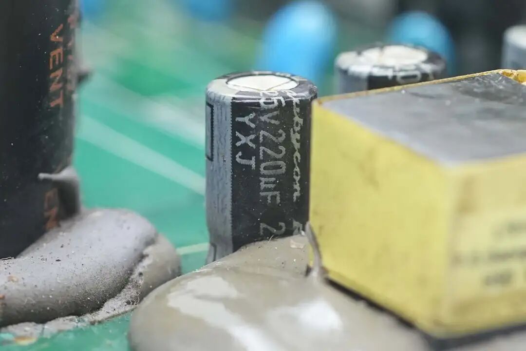 拆解报告:高斯宝电气15kW新能源汽车充电模块图127