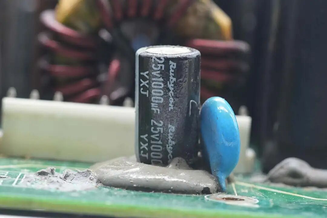 拆解报告:高斯宝电气15kW新能源汽车充电模块图128