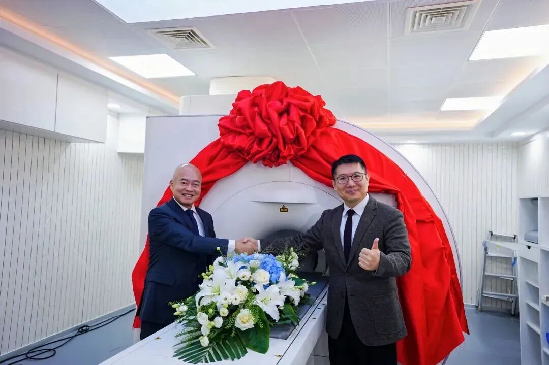 全球首套脑机交互定制化磁共振平台在天津启用图2