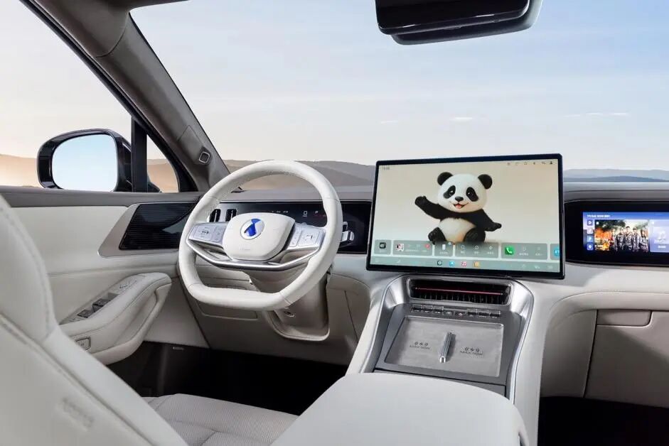 腾势N8L能否撬动BBA豪华车的潜在客户?图10