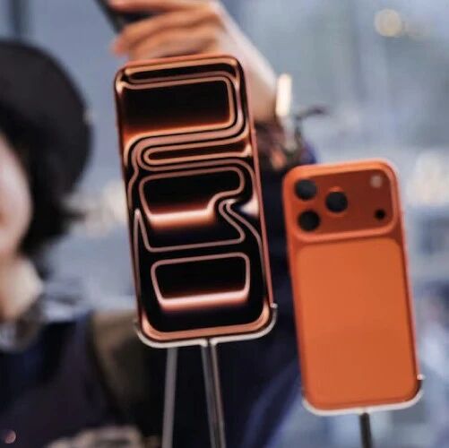 苹果在中国营收依旧下滑，好消息是 iPhone 17 卖爆了