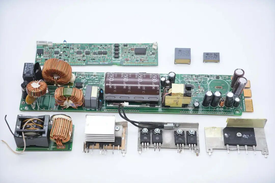 拆解报告:台达770W碳化硅服务器电源图30