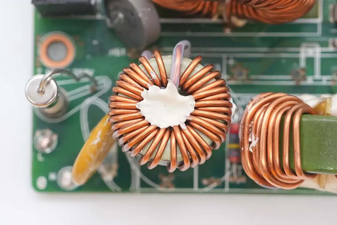 拆解报告:台达770W碳化硅服务器电源图36