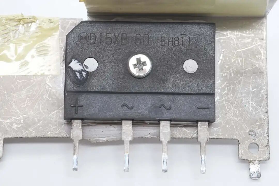 拆解报告:台达770W碳化硅服务器电源图42