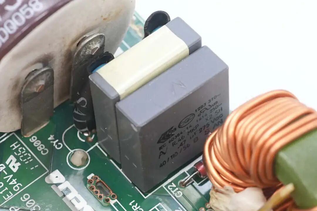 拆解报告:台达770W碳化硅服务器电源图54