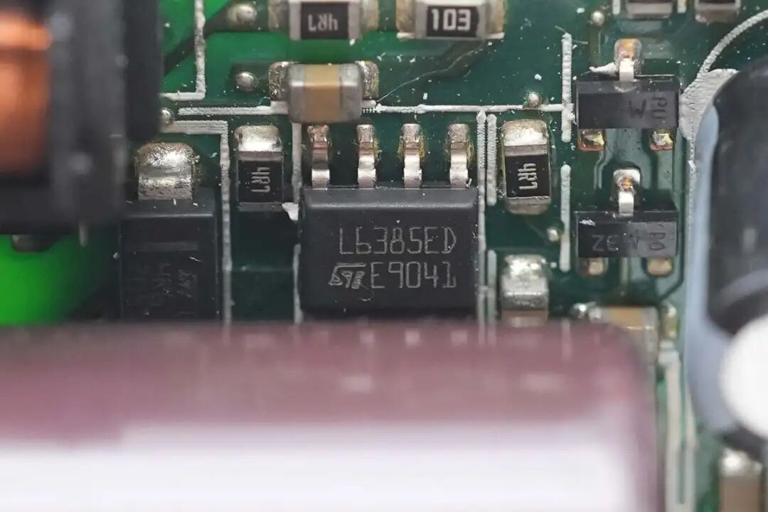 拆解报告:台达770W碳化硅服务器电源图61