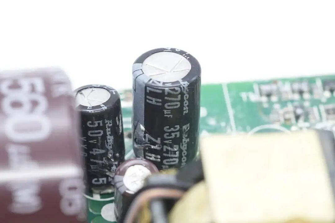 拆解报告:台达770W碳化硅服务器电源图77