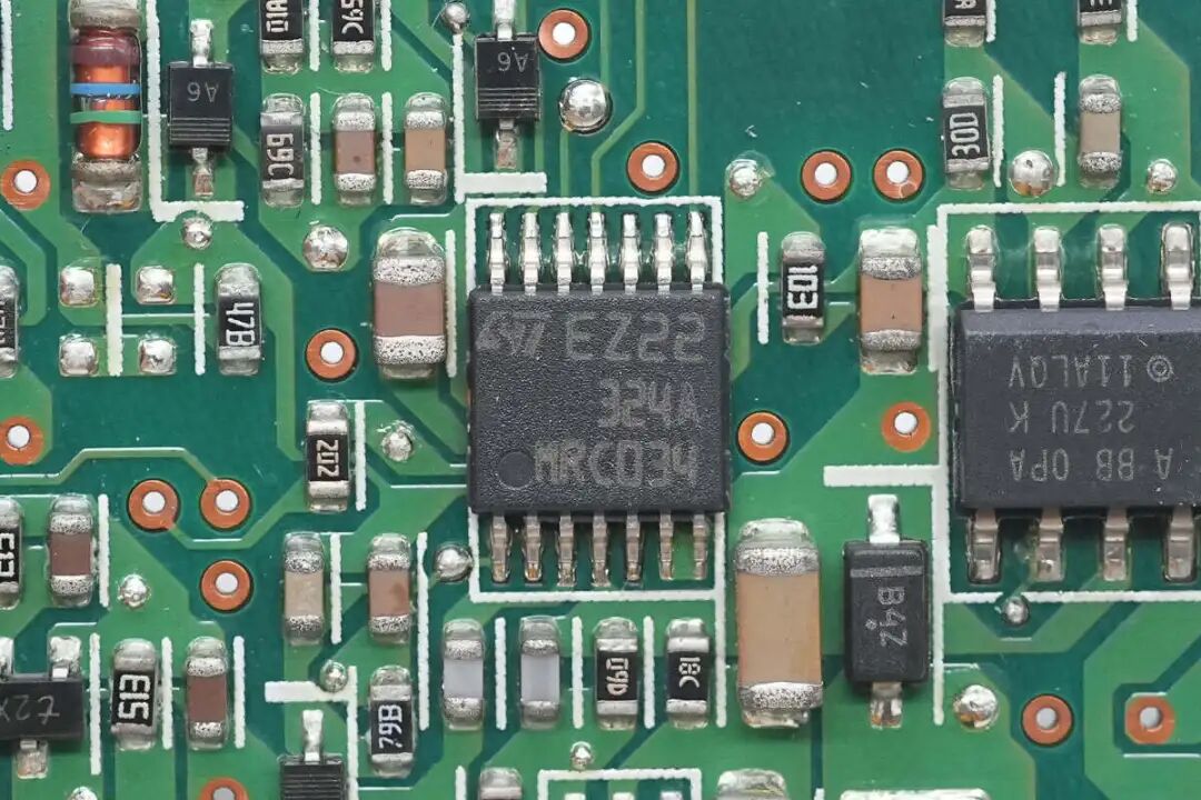 拆解报告:台达770W碳化硅服务器电源图104