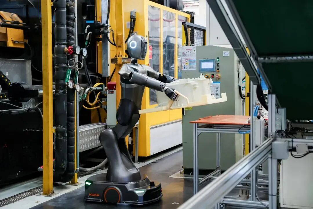 新动作！美的全资子公司更名库卡机器人自动化图7