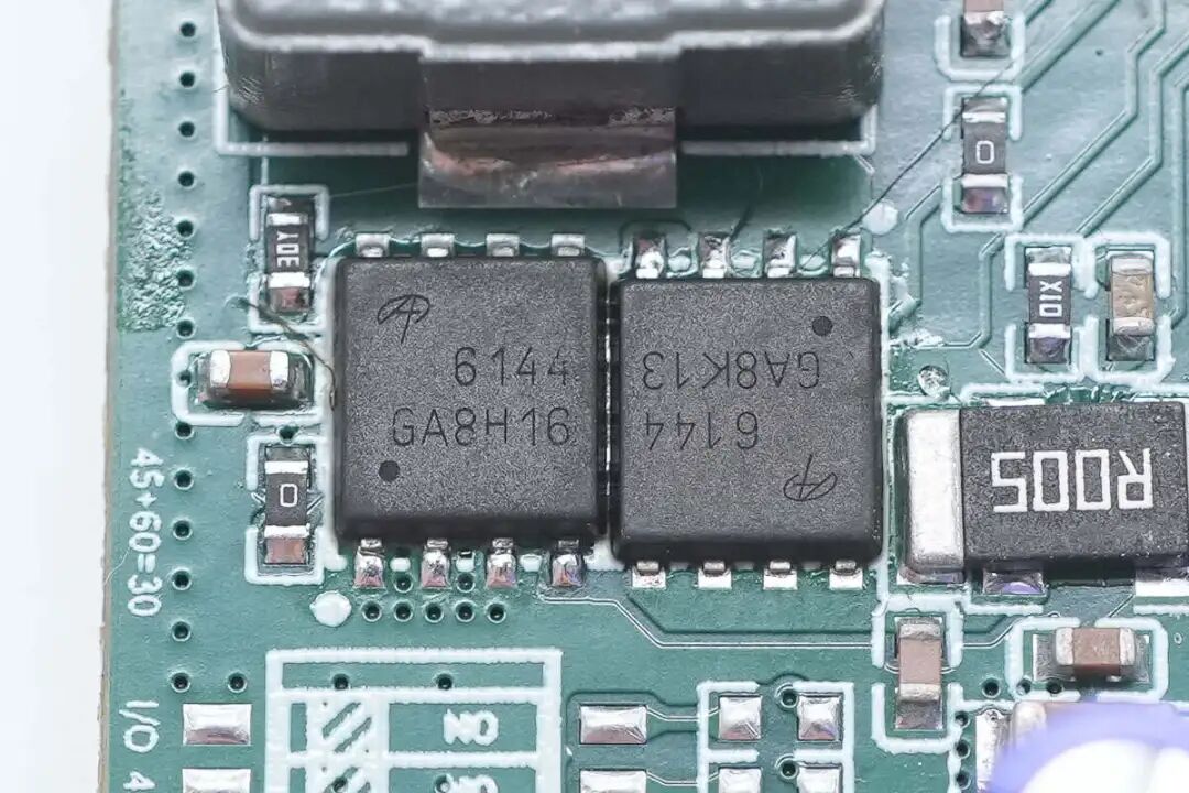 英集芯 IP2366 PD3.1 140W 多串锂电充放电方案解析图17