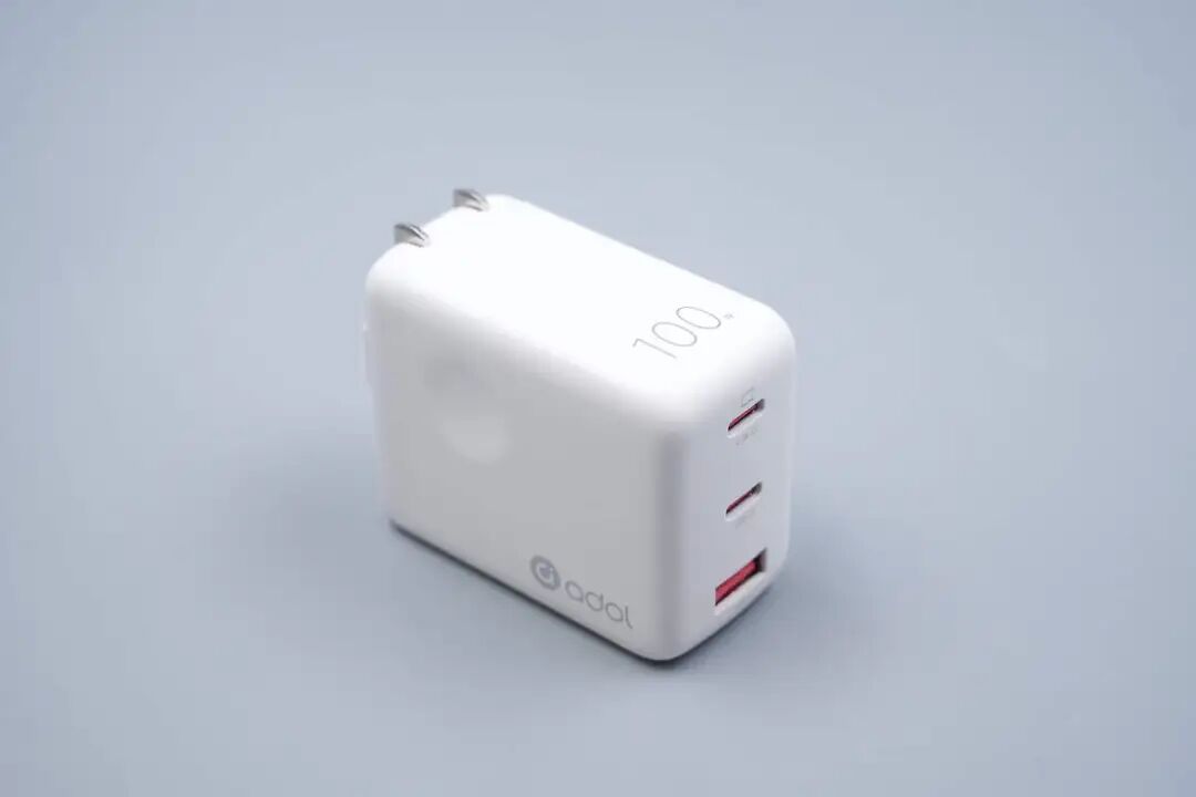 拆解报告:华硕a豆全能秒充100W氮化镓充电器ADOL AC100-050A图9