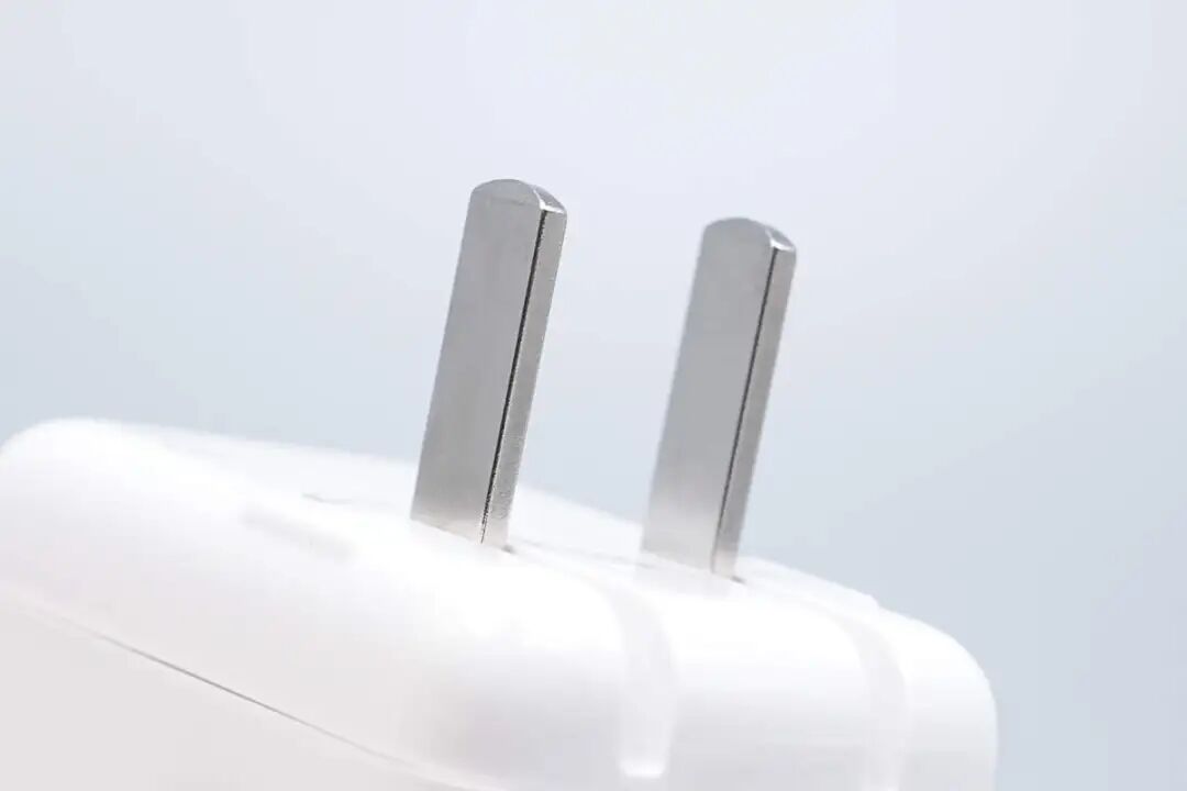 拆解报告:华硕a豆全能秒充100W氮化镓充电器ADOL AC100-050A图15