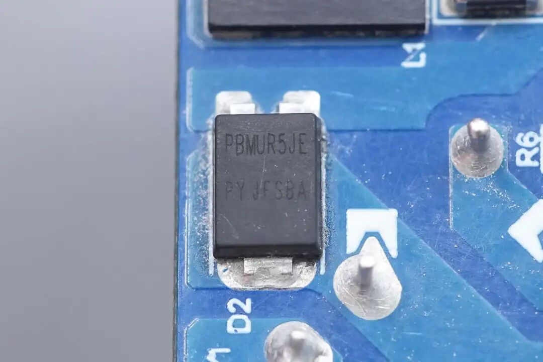 拆解报告:华硕a豆全能秒充100W氮化镓充电器ADOL AC100-050A图56