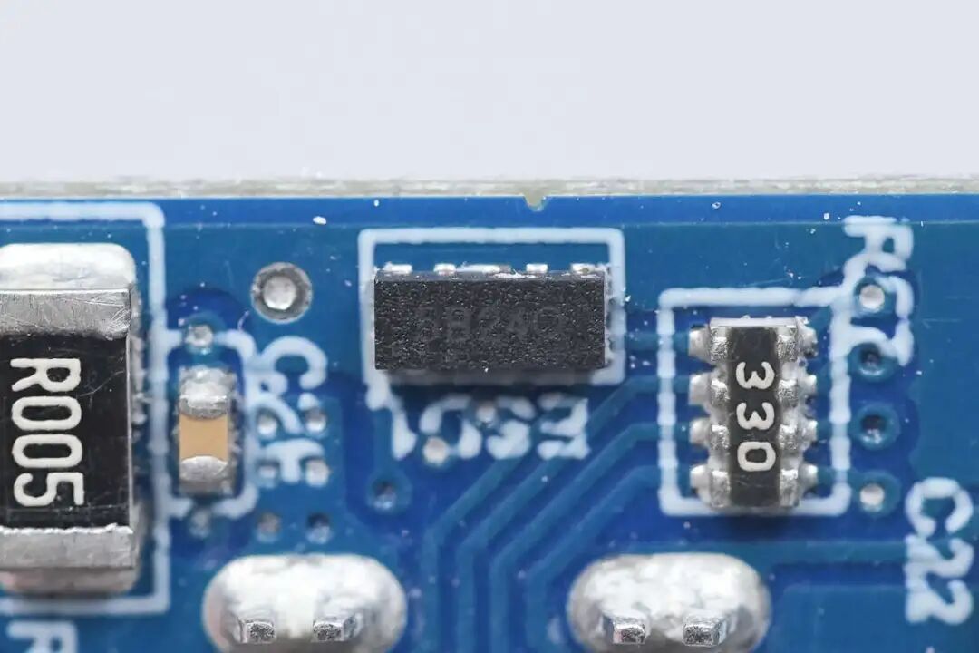 拆解报告:华硕a豆全能秒充100W氮化镓充电器ADOL AC100-050A图89