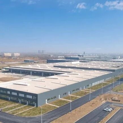 威马工厂被接盘，电池企业跨界造车！