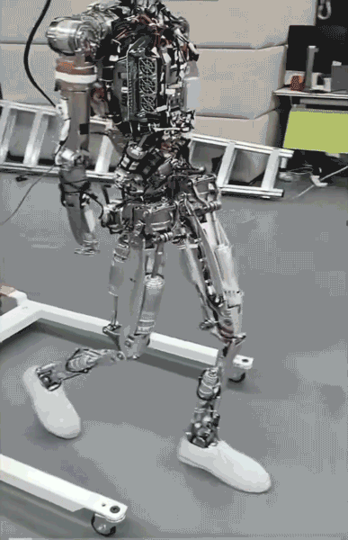 小鹏,“重拾”执念图5