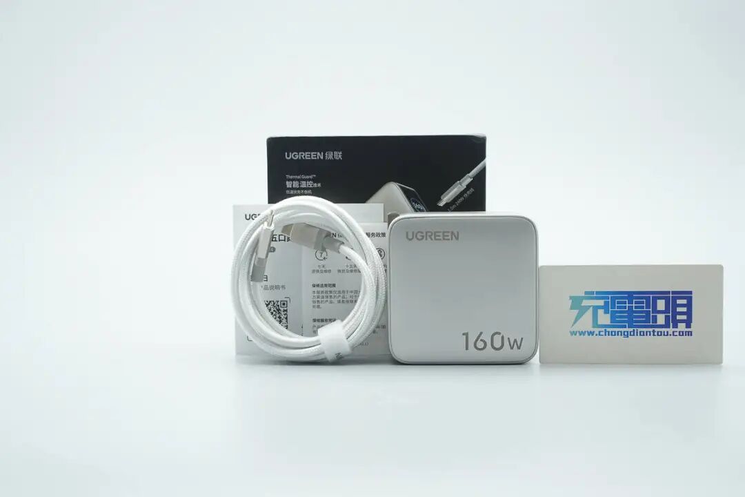 拆解报告：绿联速显充160W氮化镓充电器图4