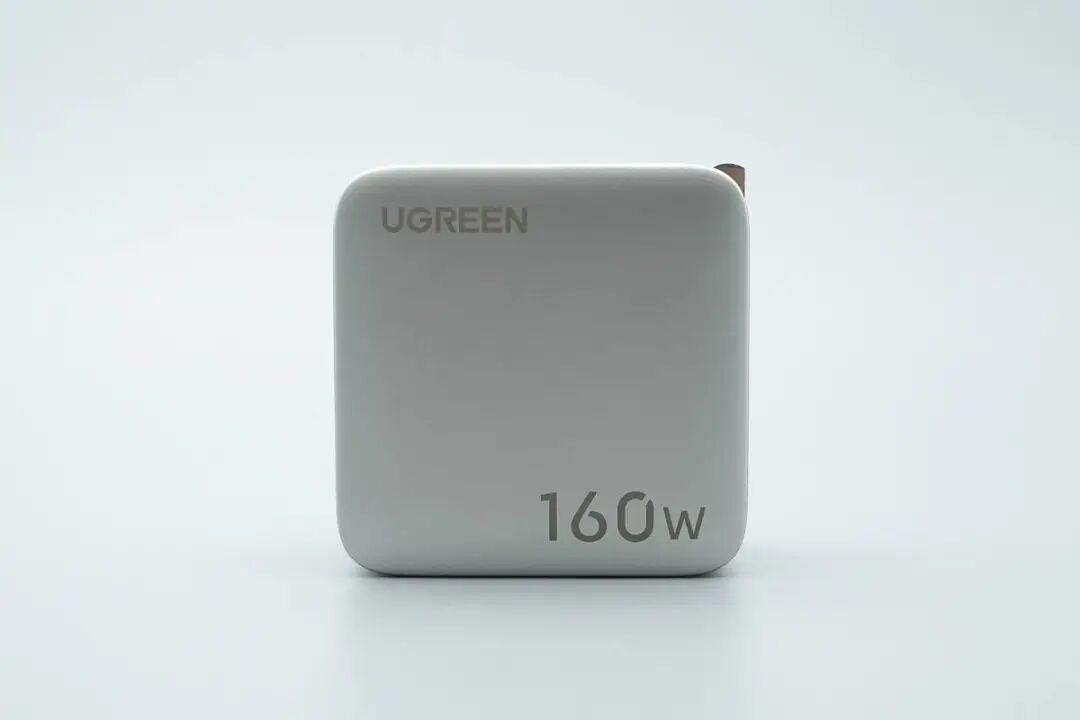 拆解报告：绿联速显充160W氮化镓充电器图10