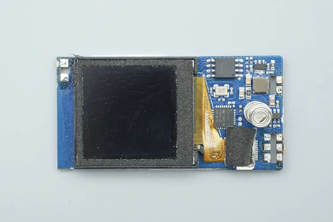 拆解报告：绿联速显充160W氮化镓充电器图120