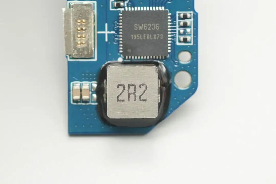 拆解报告：小米22.5W 5000mAh自带线超薄充电宝图36