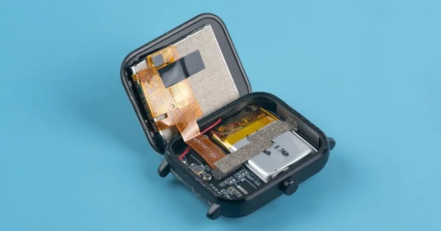 从智能手表到共享单车：揭秘穿戴设备的微型化技术与设计奥秘图4