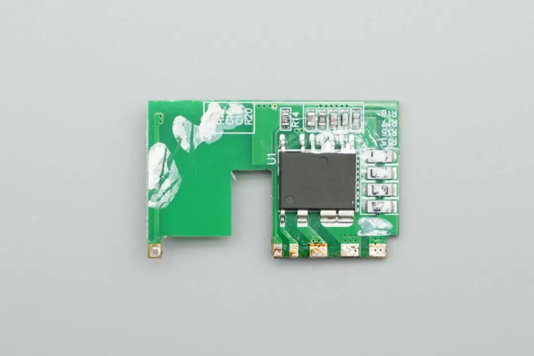 拆解报告：倍仕达65W 2C1A氮化镓数显充电器图41
