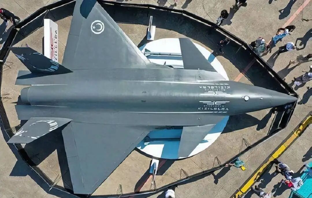 科技强国最新资讯：史上首次！无人战机打败有人战斗机，土耳其“山寨版歼-20”击败F-16图3