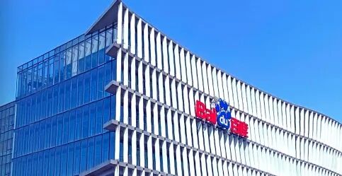 宝马或重新推出增程车,京东外卖员被曝换新工服,传百度裁员赔偿N+3以上,赛博朋克2新爆料,这就是今天的其他大新闻!图11