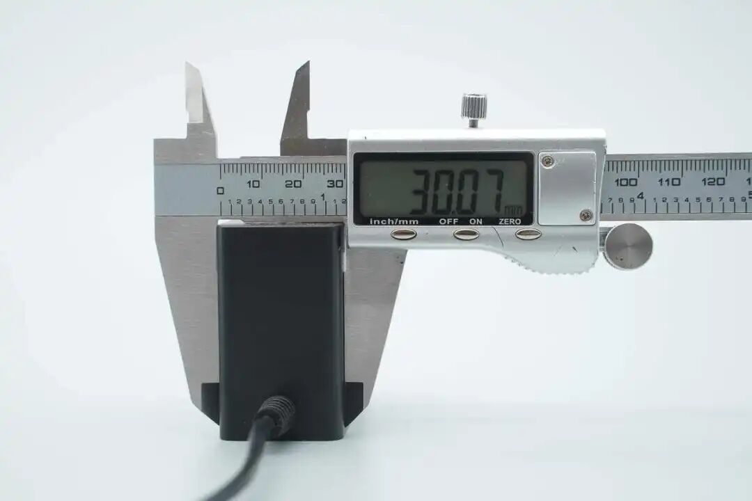 拆解报告：飞利浦36W氮化镓电源适配器图10