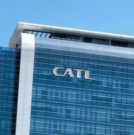 月薪涨150被骂抠门？宁德时代宣布涨薪，回应来了；小米汽车将开放「现车选购」，预计年底前可提；字节联手中兴打造首款豆包助手手机