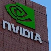 英伟达疯狂采购LPDDR5X