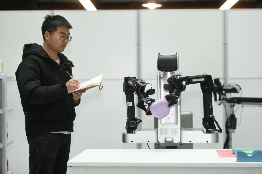 机器人“上岗”便利店与餐厅！天府绛溪实验室两大场景训练场“集训”开始图10