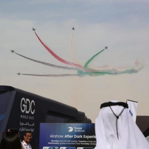 中国斩获天价订单！国产C919再获2500亿订单，外媒警告：小看中国犯大错！