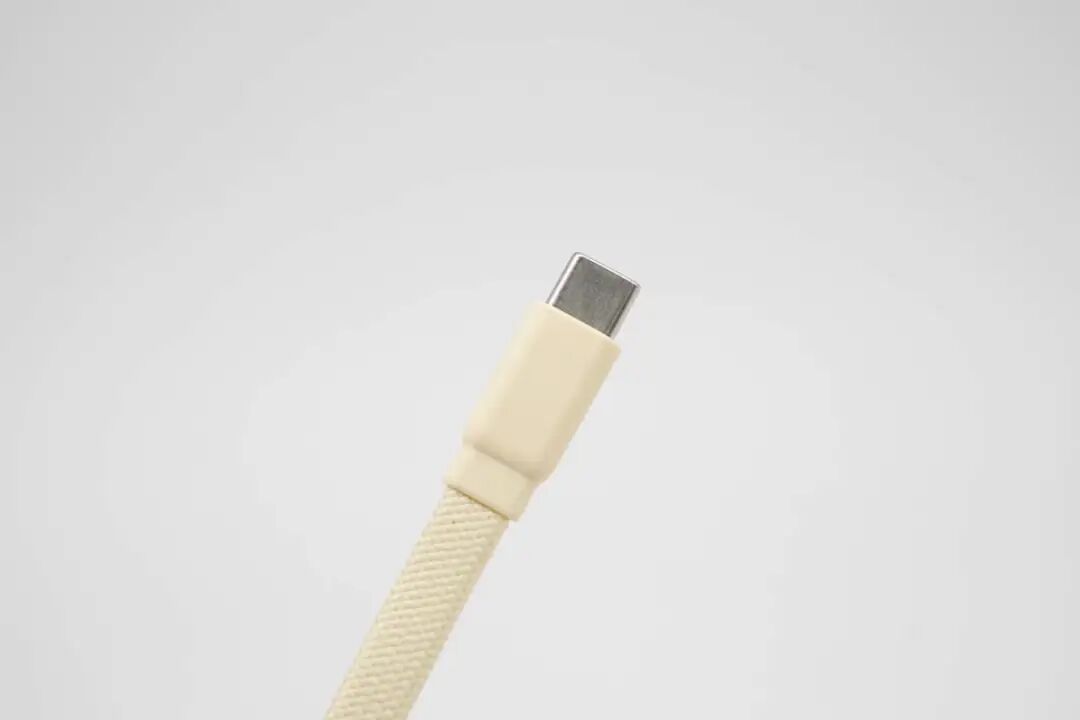 拆解报告：努比亚糖果移动电源20000mAh图13