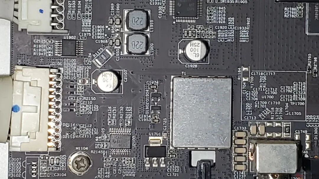 拆解60寸小米电视,看下16年总价4699的设计都有谁代工?图30