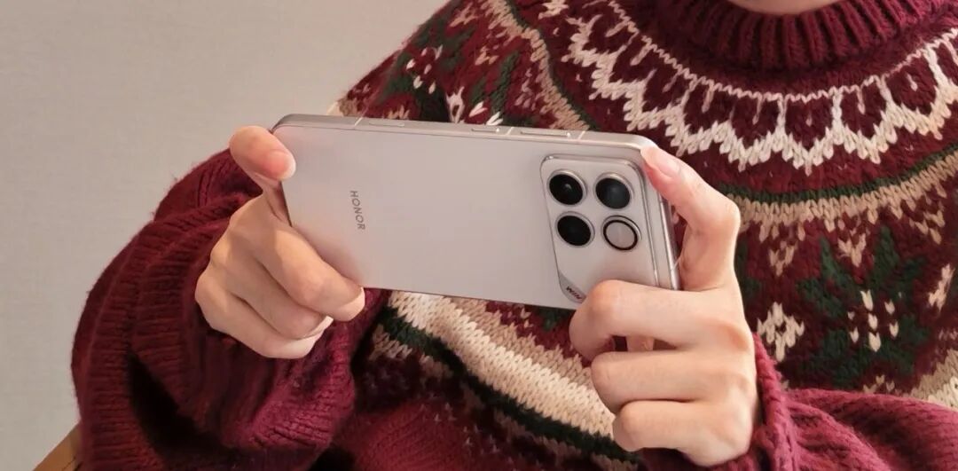 比 10000mAh 还大！下个月发布这新机，要变天了图5